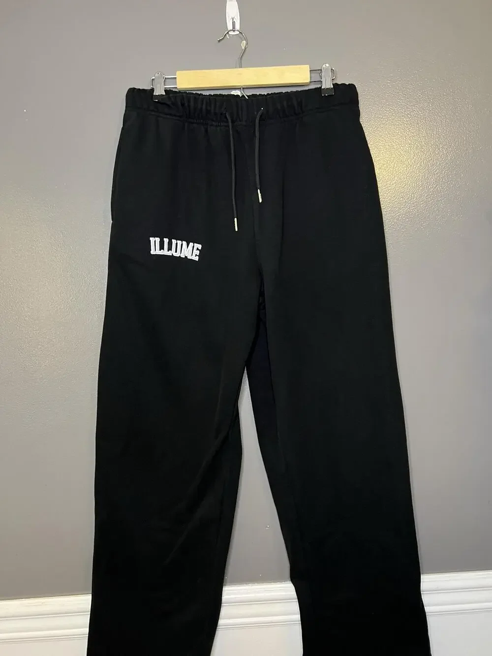 Illume Sweatpants Heavyweight Mens Medium Black Fleece Straight Leg Elastic